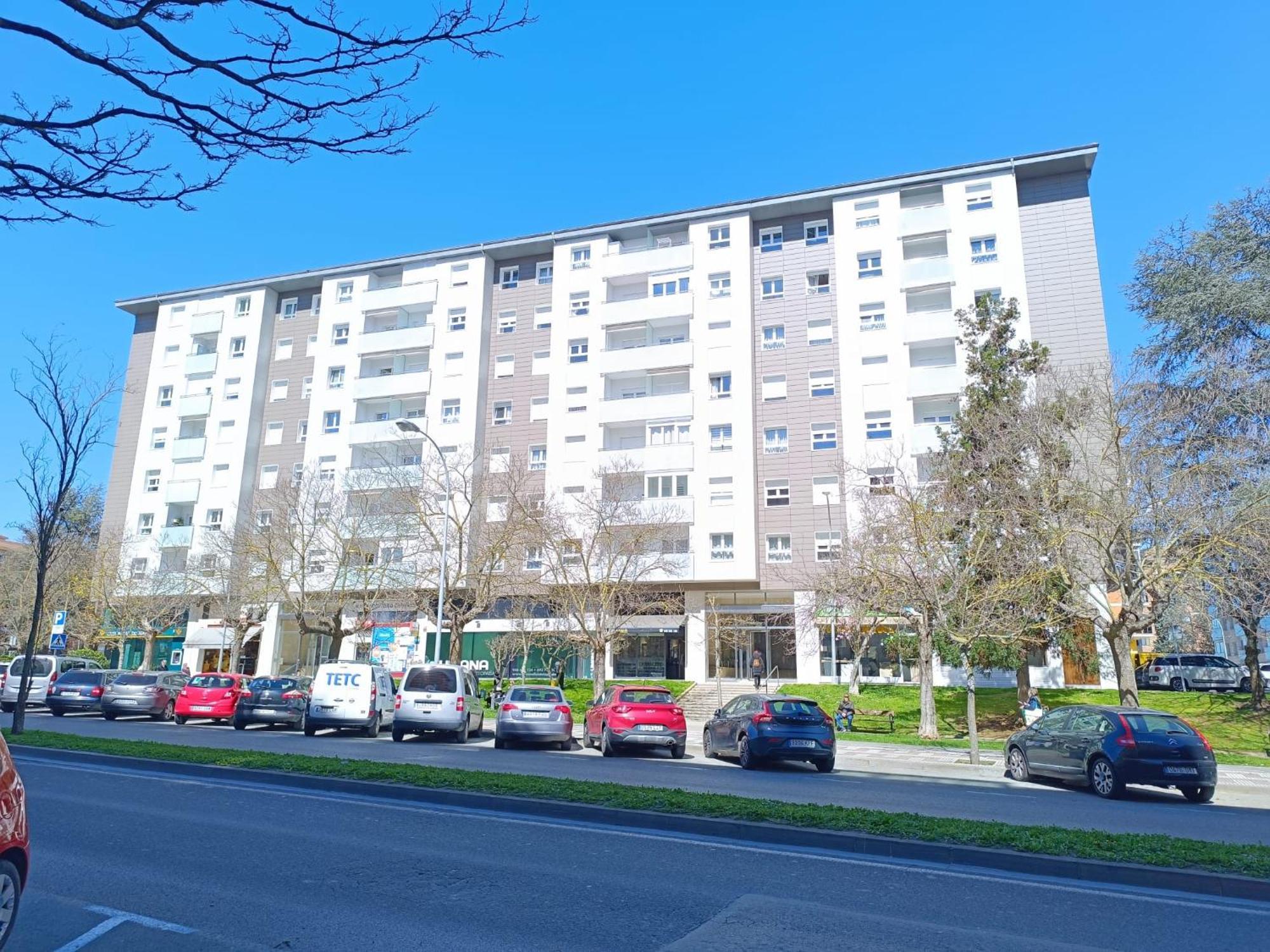 Los Sauces Pamplona Hospitales Universidad Baranain ภายนอก รูปภาพ